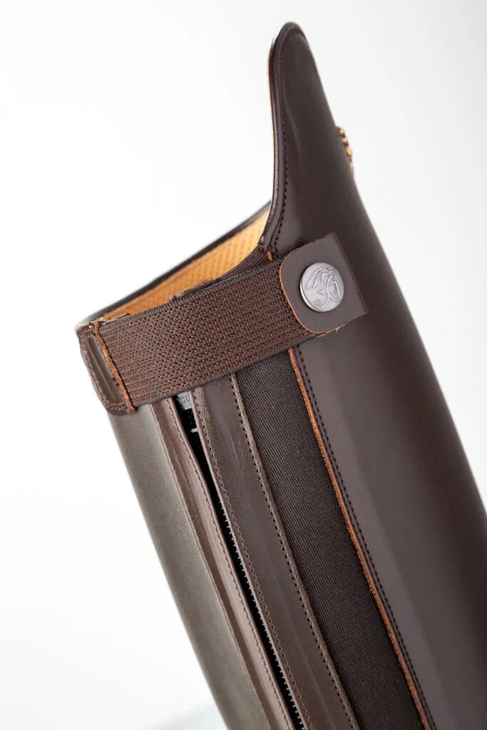 SG Advance Brown 38 W